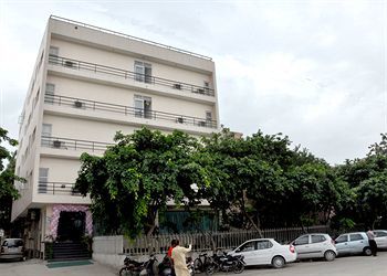 Dwarka Palace Samalkha 外观 照片